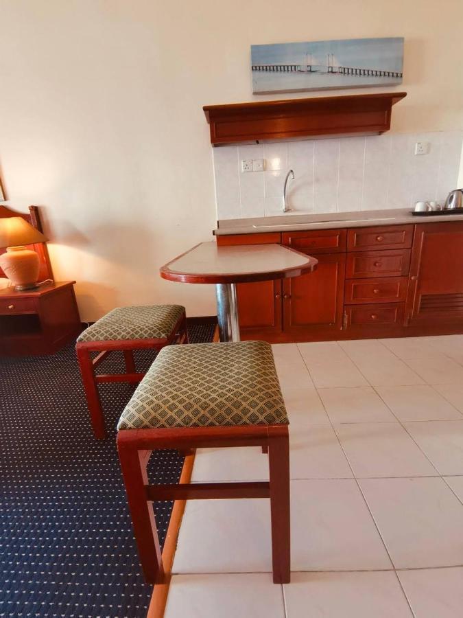Seaview Deluxe Studio Couples Room S تانجونغ بونغاه المظهر الخارجي الصورة