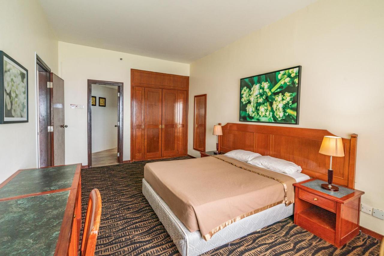 Seaview Deluxe Studio Couples Room S تانجونغ بونغاه المظهر الخارجي الصورة